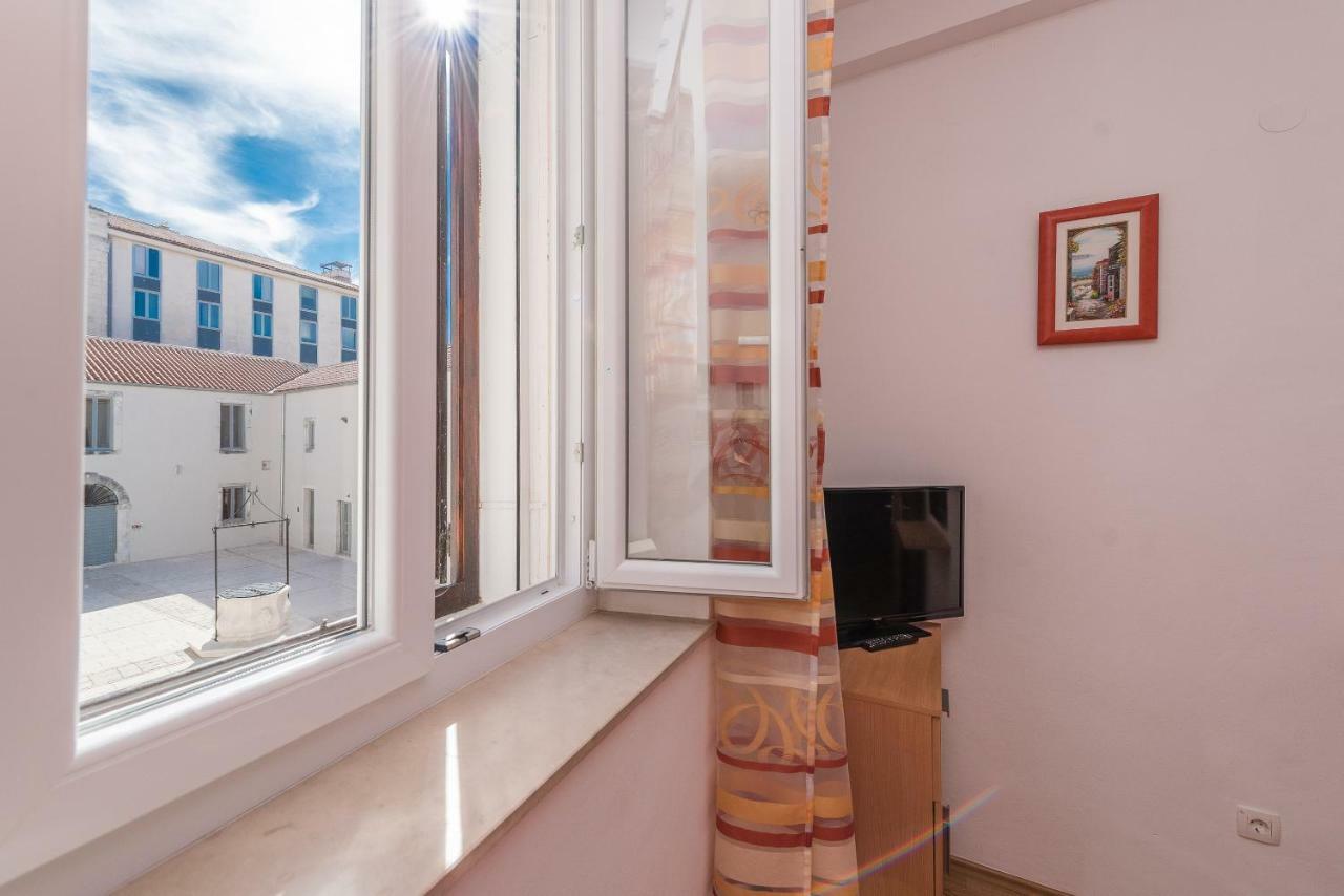Apartment And Room Soul Of Dalmatia Zadar Buitenkant foto