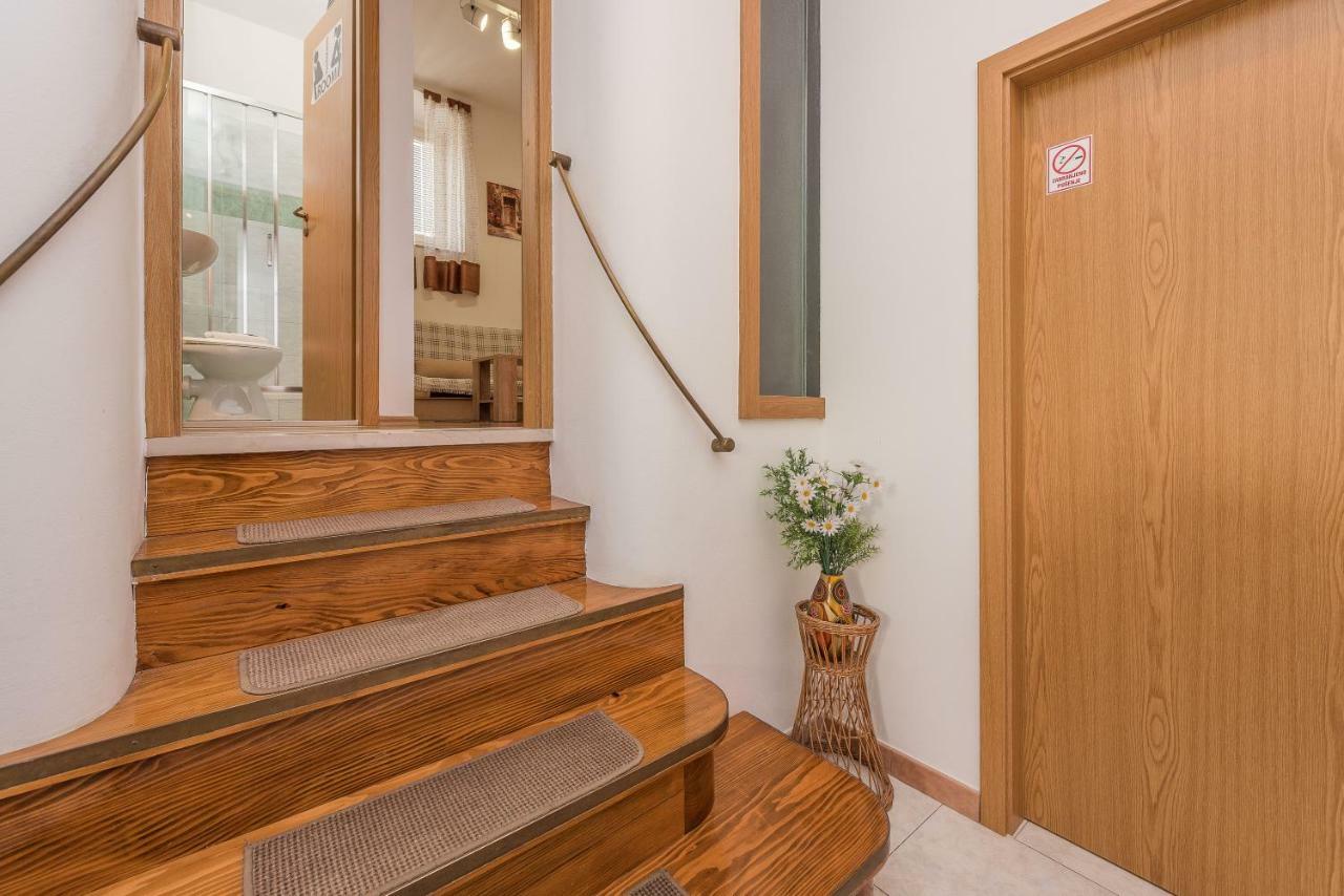 Apartment And Room Soul Of Dalmatia Zadar Buitenkant foto