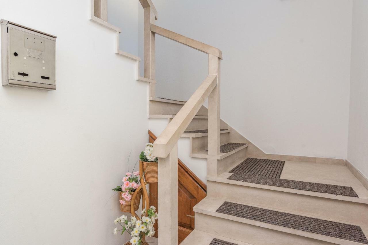 Apartment And Room Soul Of Dalmatia Zadar Buitenkant foto